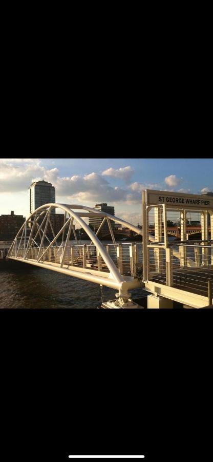 St George Wharf Apartment Londres Exterior foto